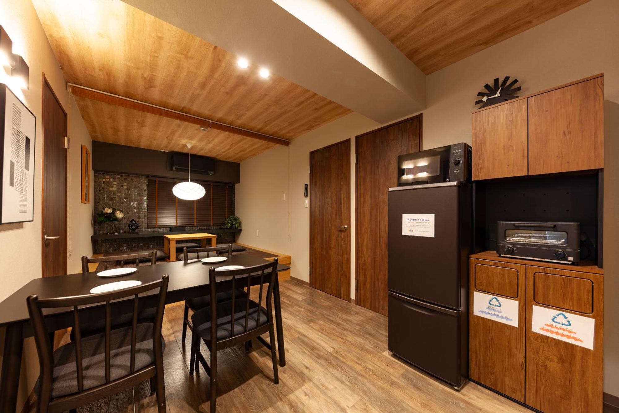 Premier Shinjuku West 2f